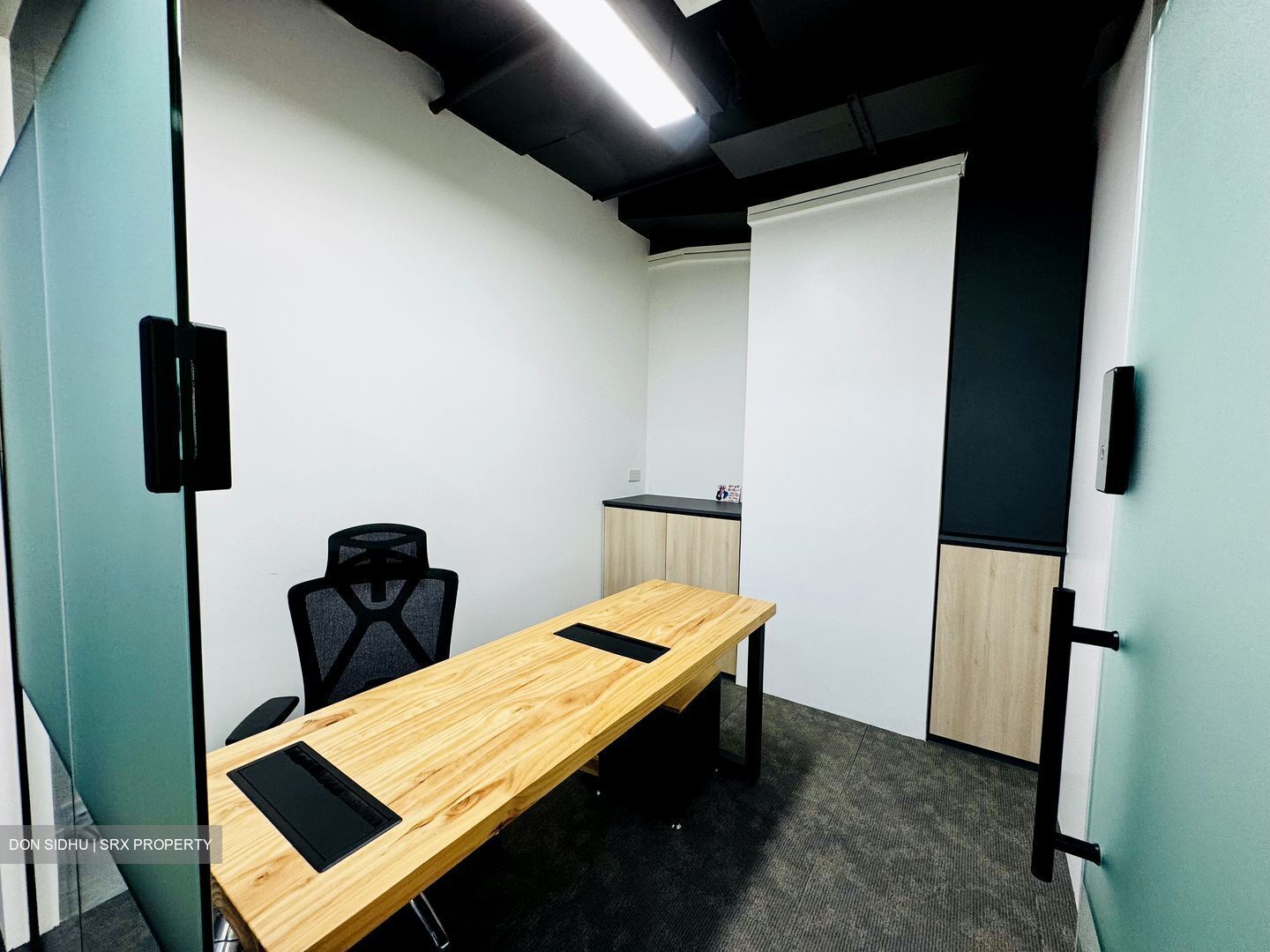 111 Somerset (D9), Office #530703141
